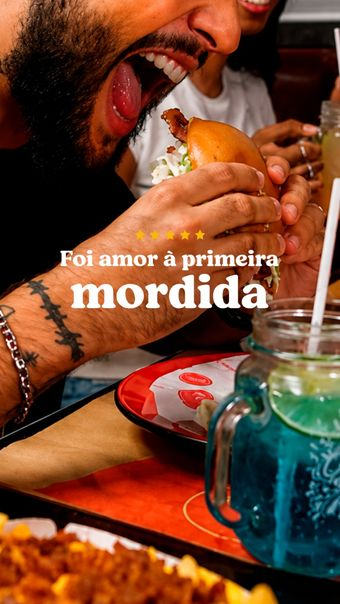 Foi amor à primeira mordida